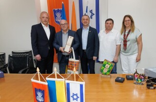 Нетания и Черновцы стали городами-побратимами: новый мост дружбы между Израилем и Украиной