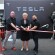 В Нетании открылся первый центр компании Tesla