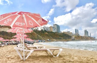 Пляжи Нетании получили оценку «самые чистые» пляжи в стране