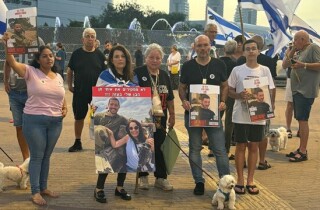 Возвращение заложников: акции в поддержку семей и марш за сделку Нетаньяху