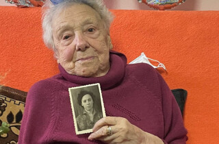 Работник секретного отдела КГБ отметила свой 100-летний юбилей в Нетании