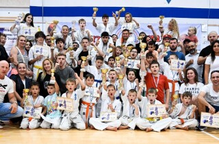 Юные каратисты из Нетании триумфально выступили на чемпионате Израиля